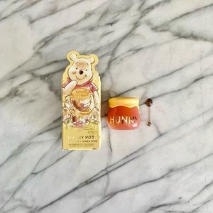 *SOLD* Hunny Pot Lip Scrub